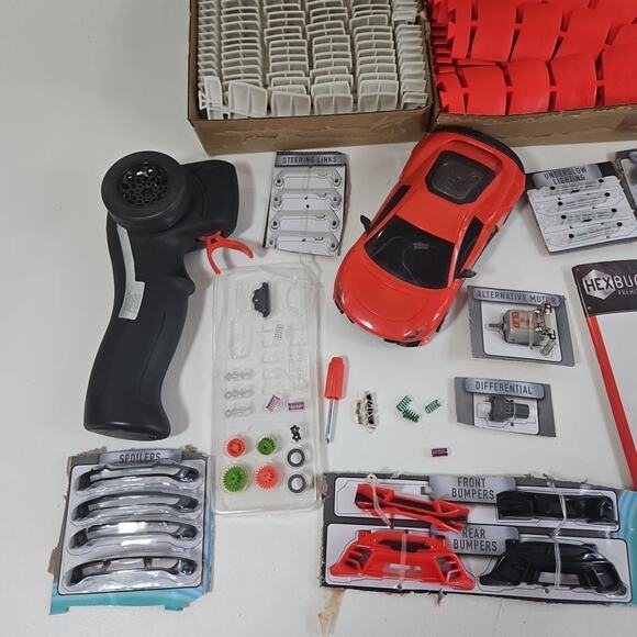 HEXBUG Hex Mods RC Elite Car Tuner Car/ Parts & Pieces Motor Wheels Track Remote - Picture 2 of 5